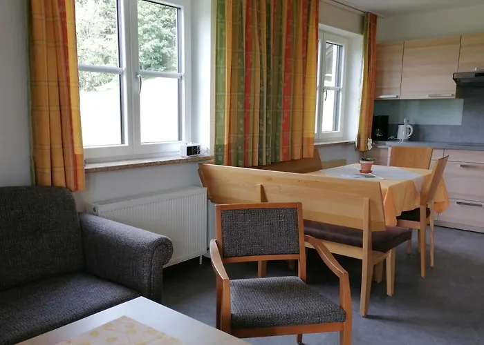 Apartmenthaus Oberlehen *